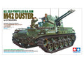 1/35 M24 DUSTER WITH 3 FIGURES